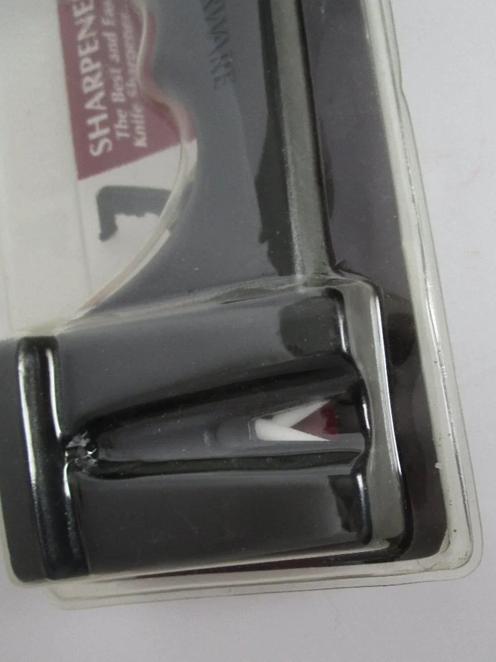 NWT handheld knife sharpener